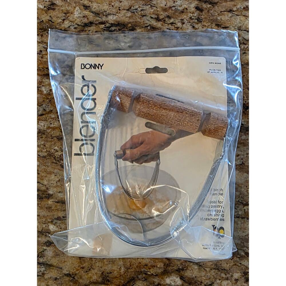 Bonny USA Pastry Dough Blender Cutter Mixer Wooden Handle Vintage Rustic